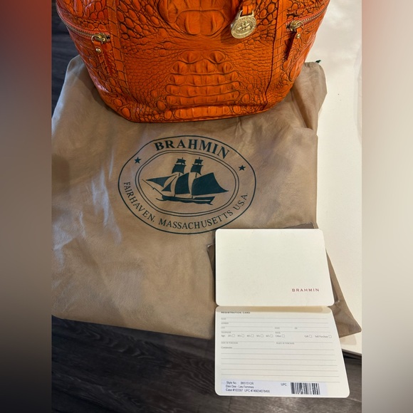 Brahmin Dee Dee Croc Leather Bucket Shoulder Bag - Picture 10 of 10